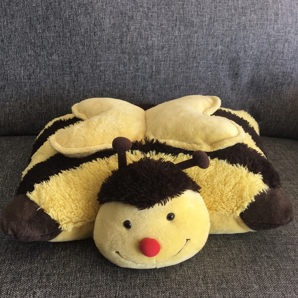 Bumblebee pillow pet